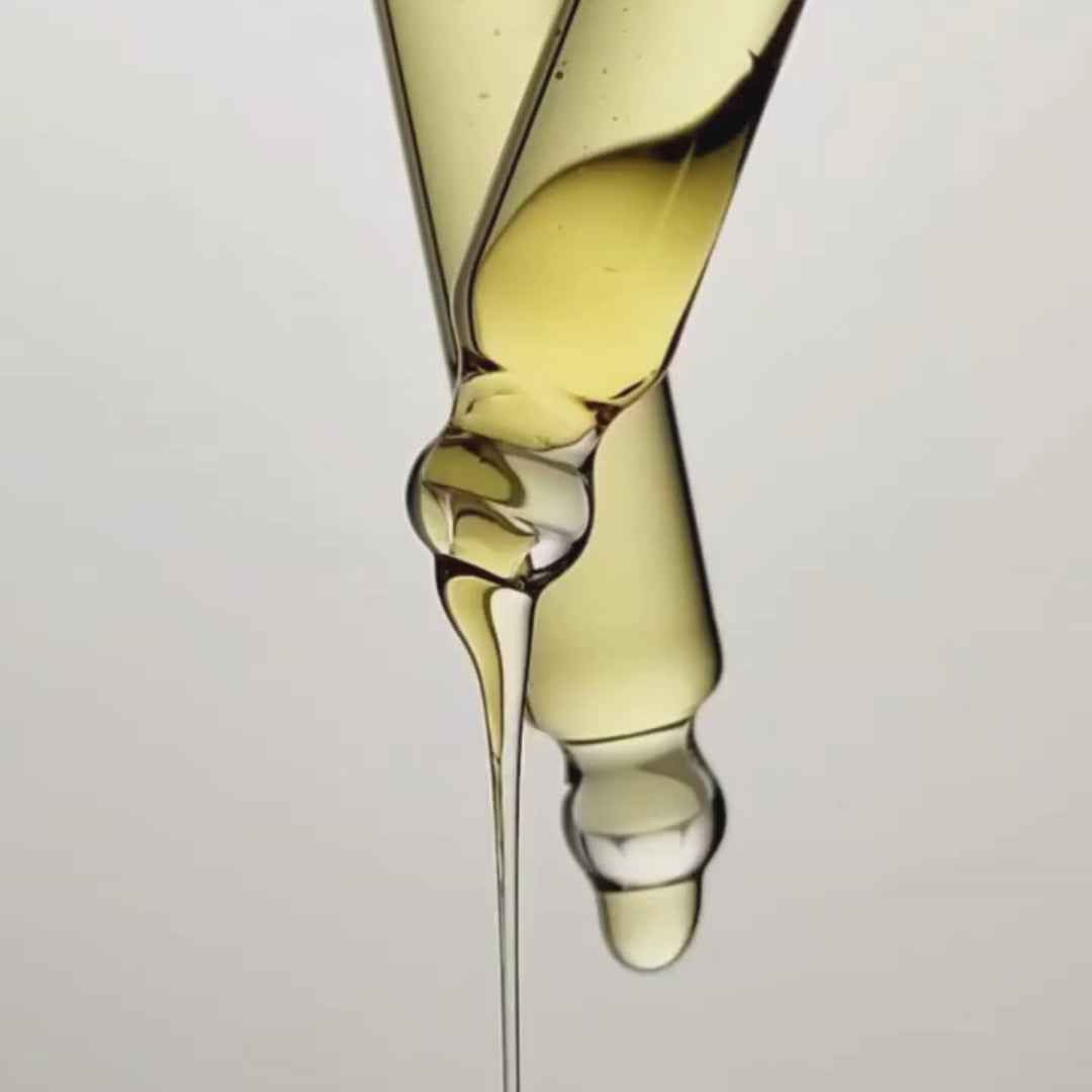 Retinol Serum 0.5% - Best Retinol Serum in Pakistan - 30ML